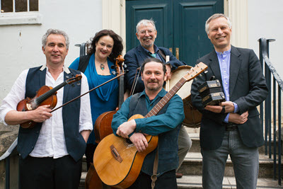 Magpie Lane, April 2018